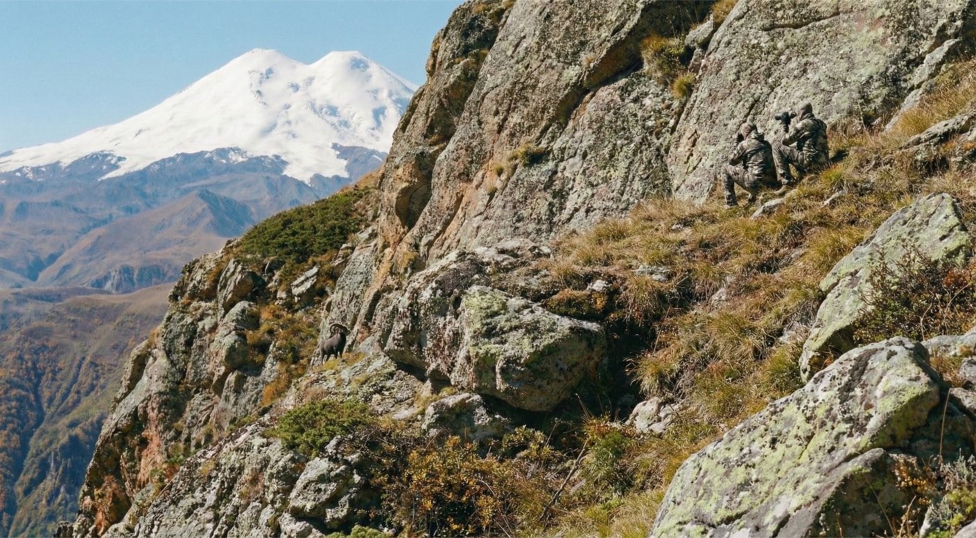 Caza del Tur del Cáucaso Medio en Kabardino-Balkaria