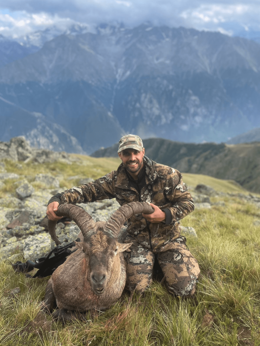 Trofeo récord Kuban Tur SCI — Karacháyevo-Cherkesia Rusia, cazado con Real Hunt Me